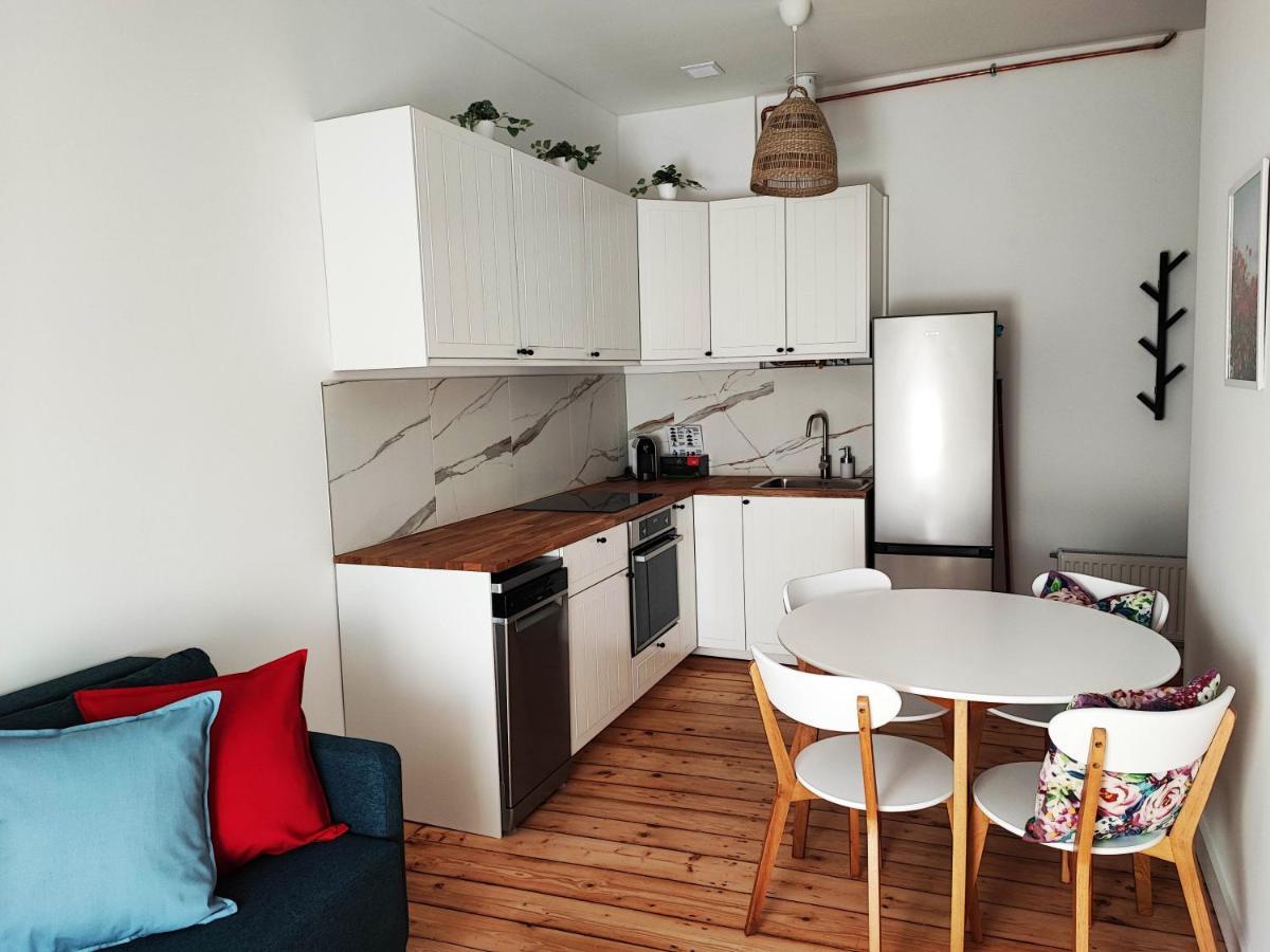 Centrum Apartament Przytulny シュフィドニツァ エクステリア 写真